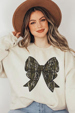 Camo Bow Graphic Fleece Sweatshirts