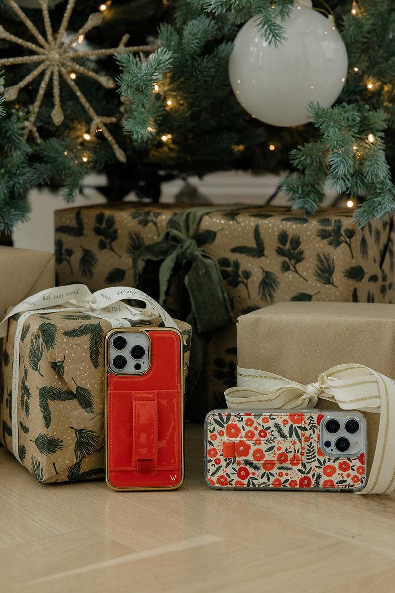 Red Radiance in Gold Case - Thumbnail 5