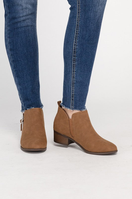 ZAYNE Ankle Booties