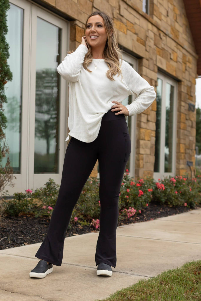 Flare Leggings WITH POCKETS